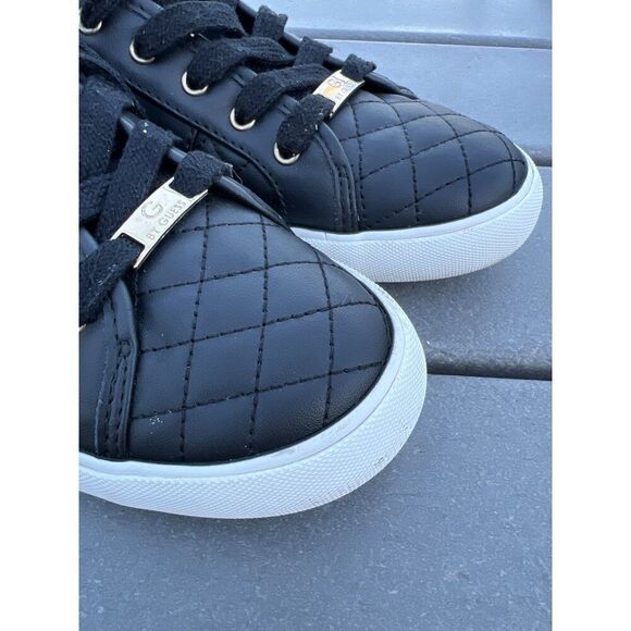 G by Guess Backer 2 Women Quilted Black Shoes Size 9M - Picture 8 of 10